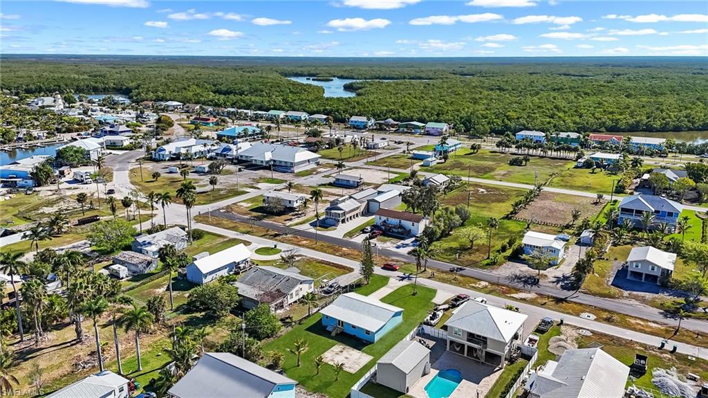 EVERGLADES TOWN - Residential