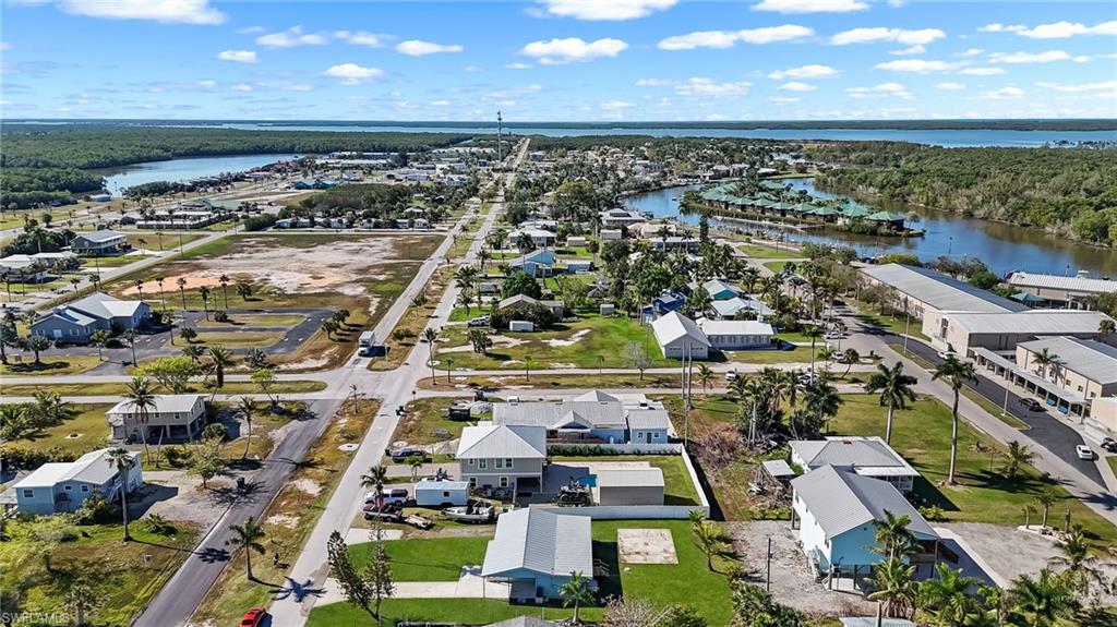 EVERGLADES TOWN - Residential