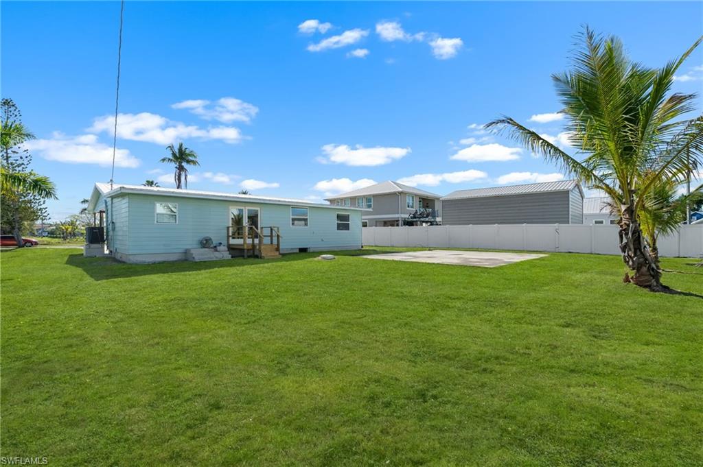 EVERGLADES TOWN - Residential