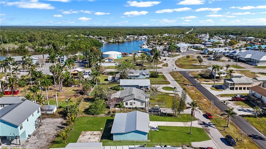 EVERGLADES TOWN - Residential