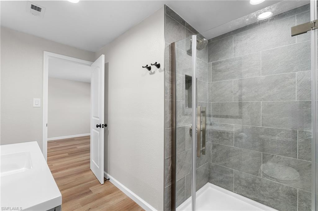 EVERGLADES TOWN - Residential