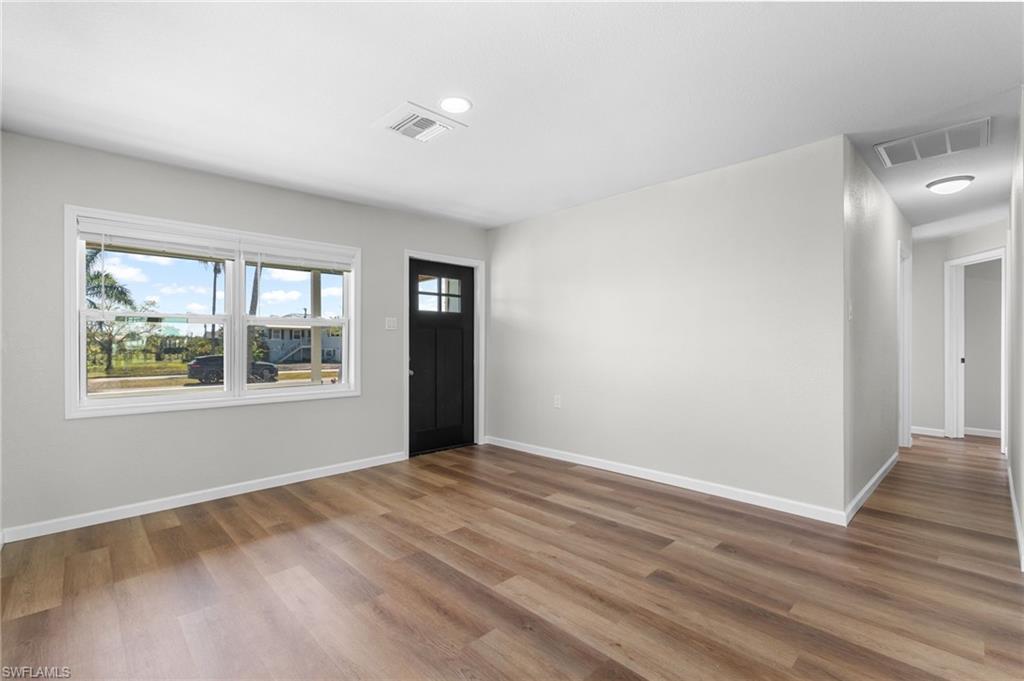 EVERGLADES TOWN - Residential