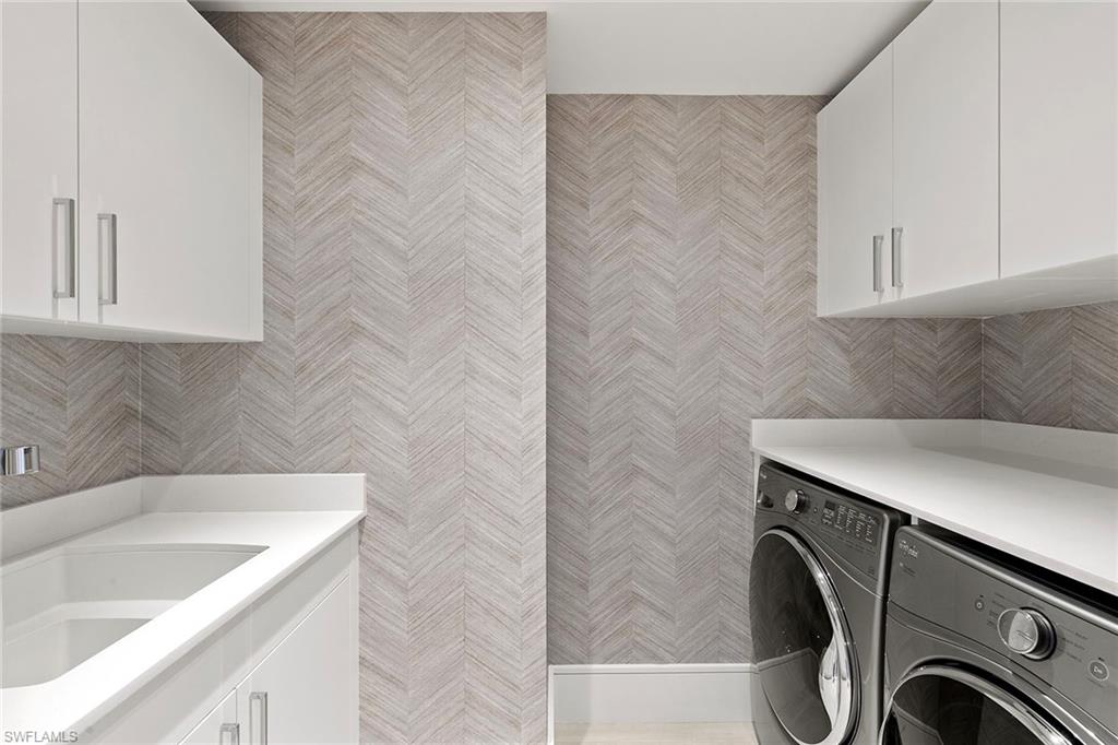 MYSTIQUE - Residential