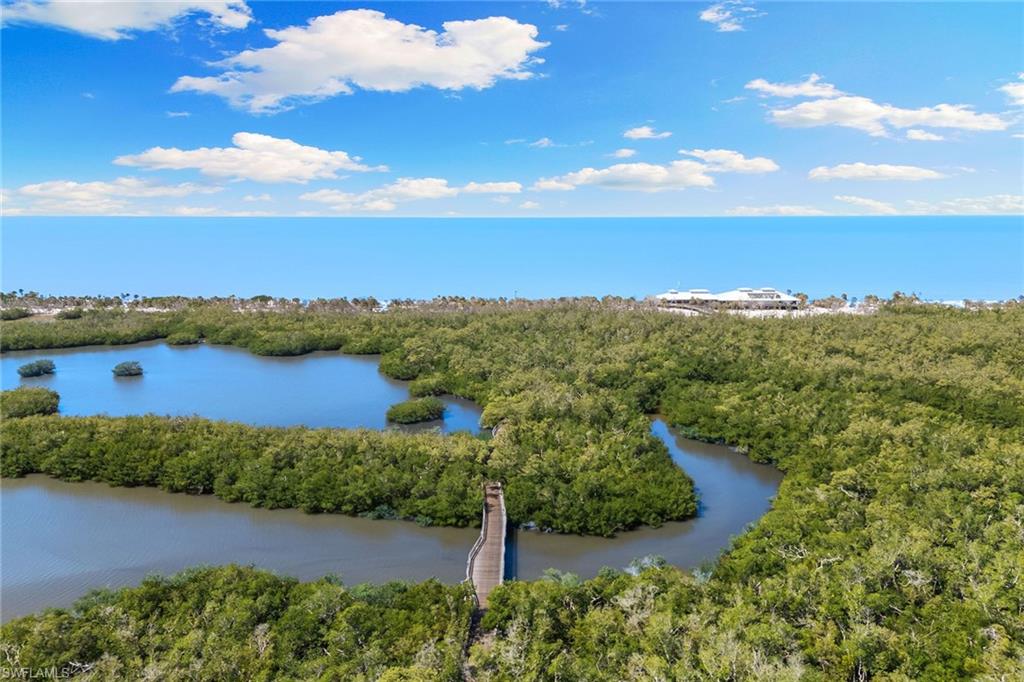 MYSTIQUE - Residential