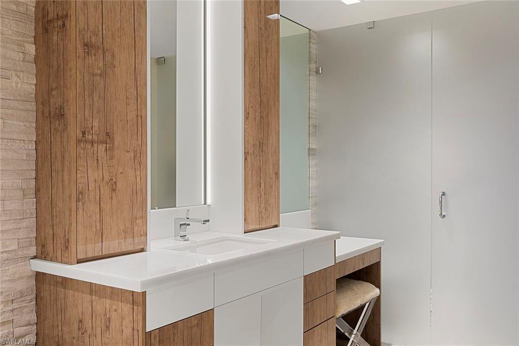 MYSTIQUE - Residential