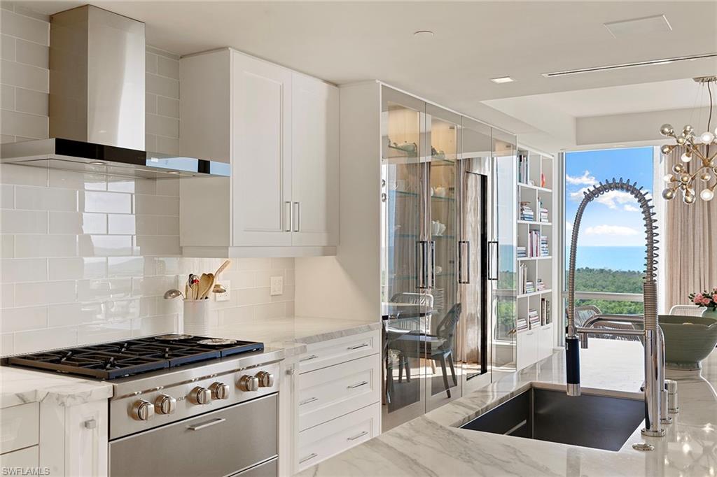 MYSTIQUE - Residential