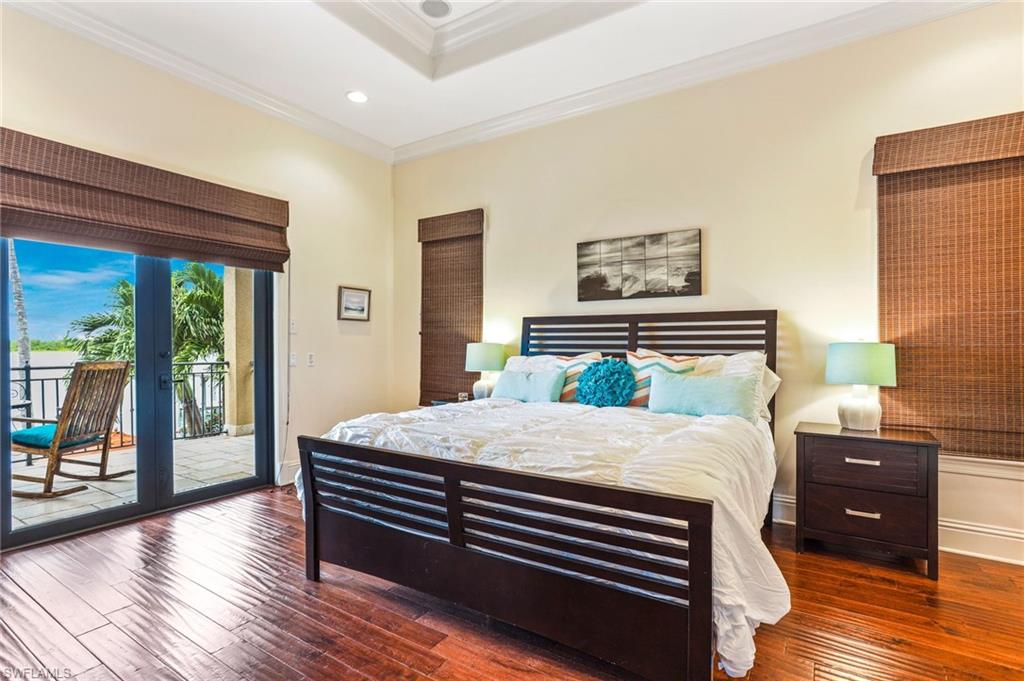 ISLES OF CAPRI - Residential