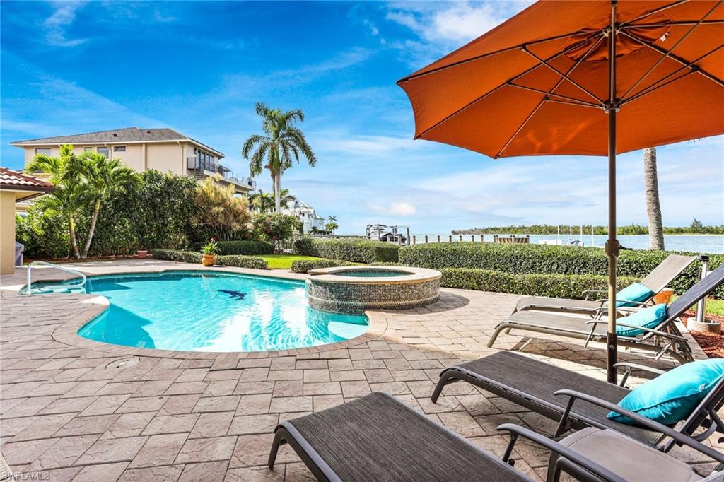 ISLES OF CAPRI - Residential