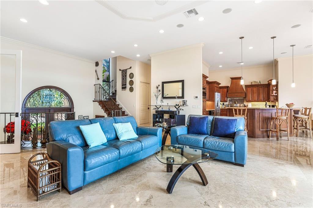 ISLES OF CAPRI - Residential