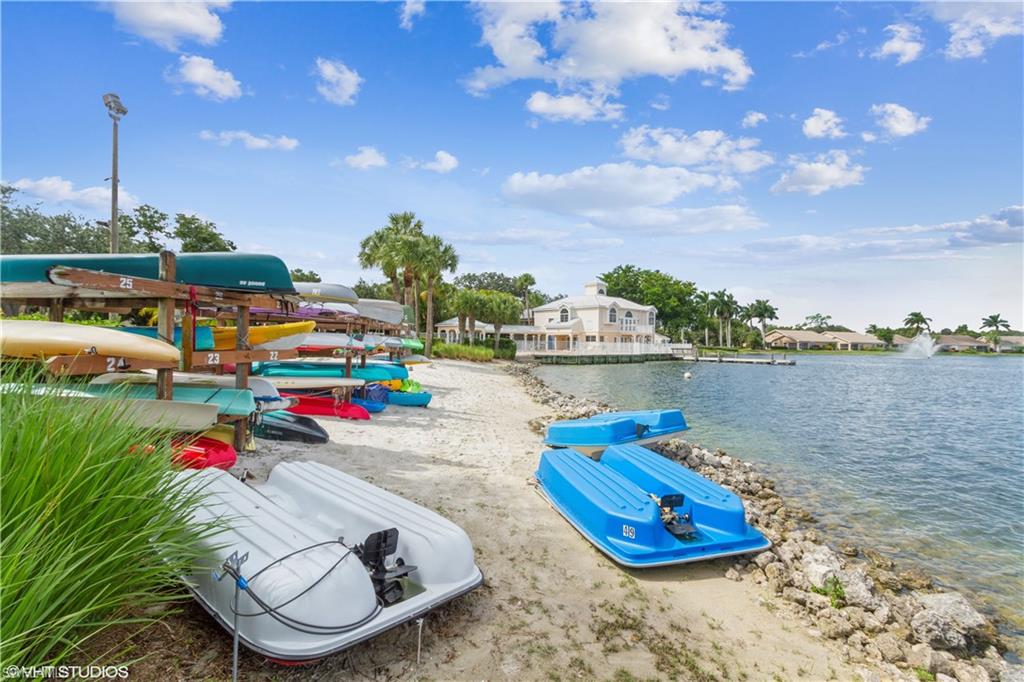 LAKESIDE GARDENS - Residential Lease