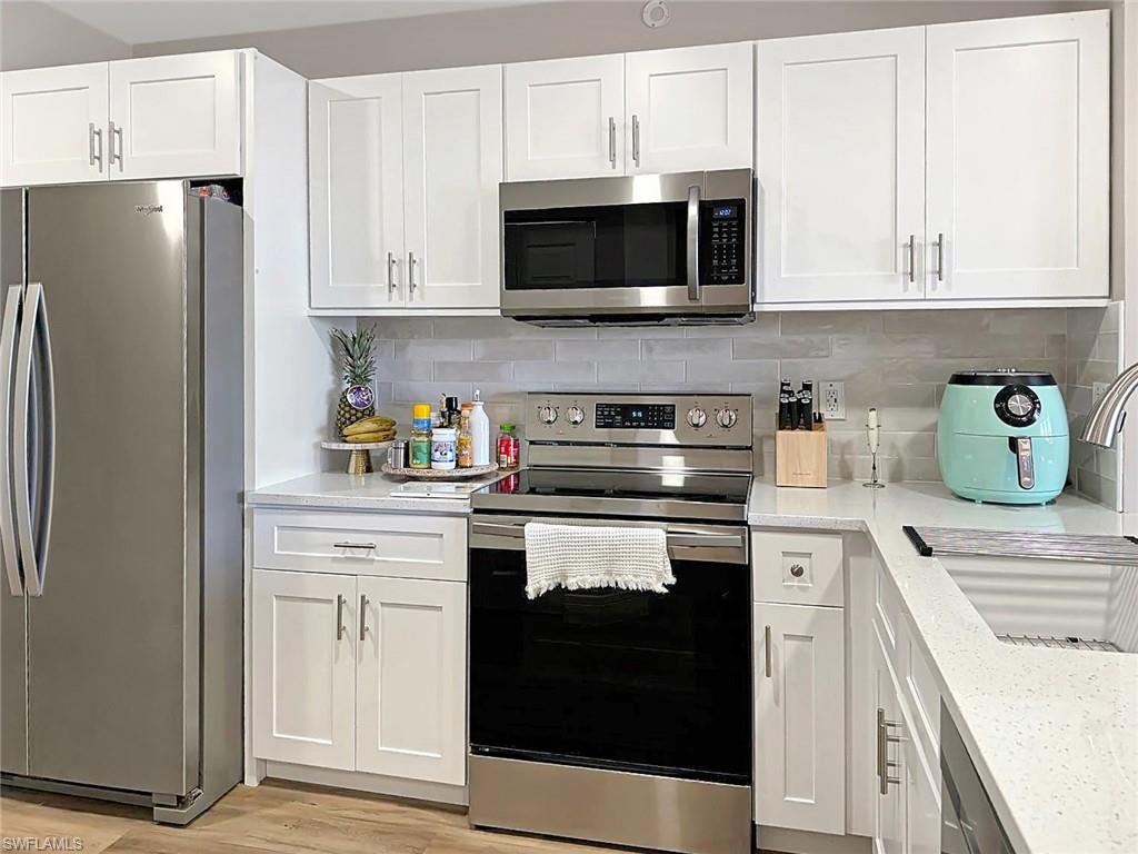 ENCLAVE AT CYPRESS LAKE CONDO - Residential