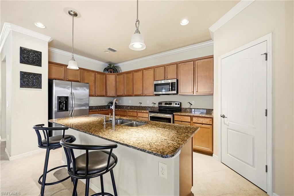 OLYMPIA POINTE - Residential