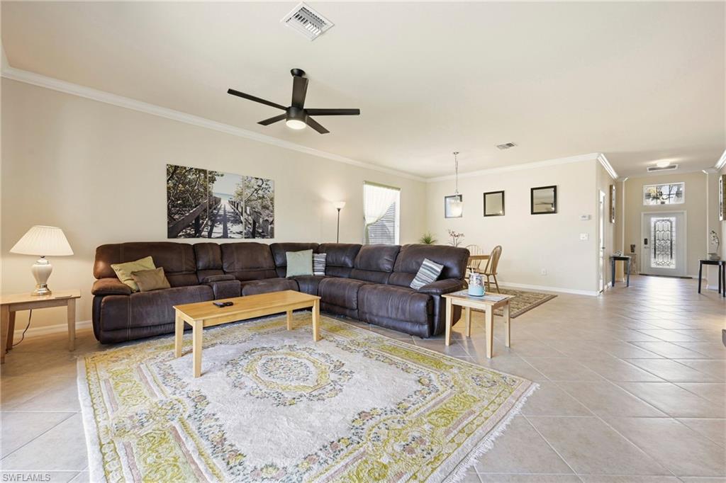 OLYMPIA POINTE - Residential