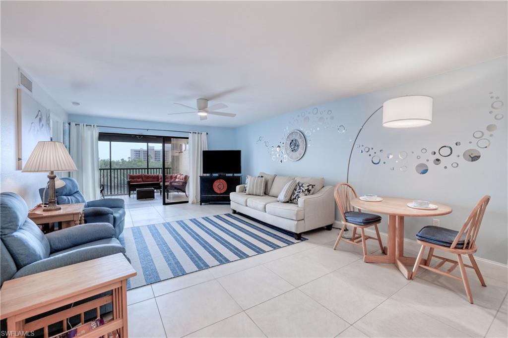 PARKWAY CONDO - Residential Lease