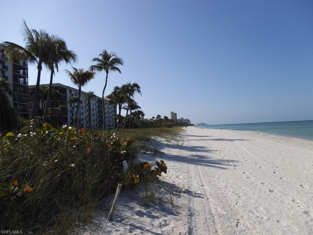 BAYSHORES - Residential Lease