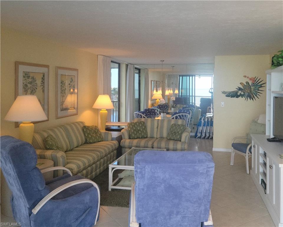 BAYSHORES - Residential Lease