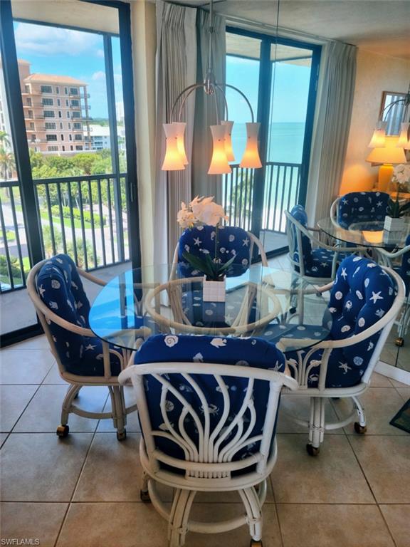 BAYSHORES - Residential Lease