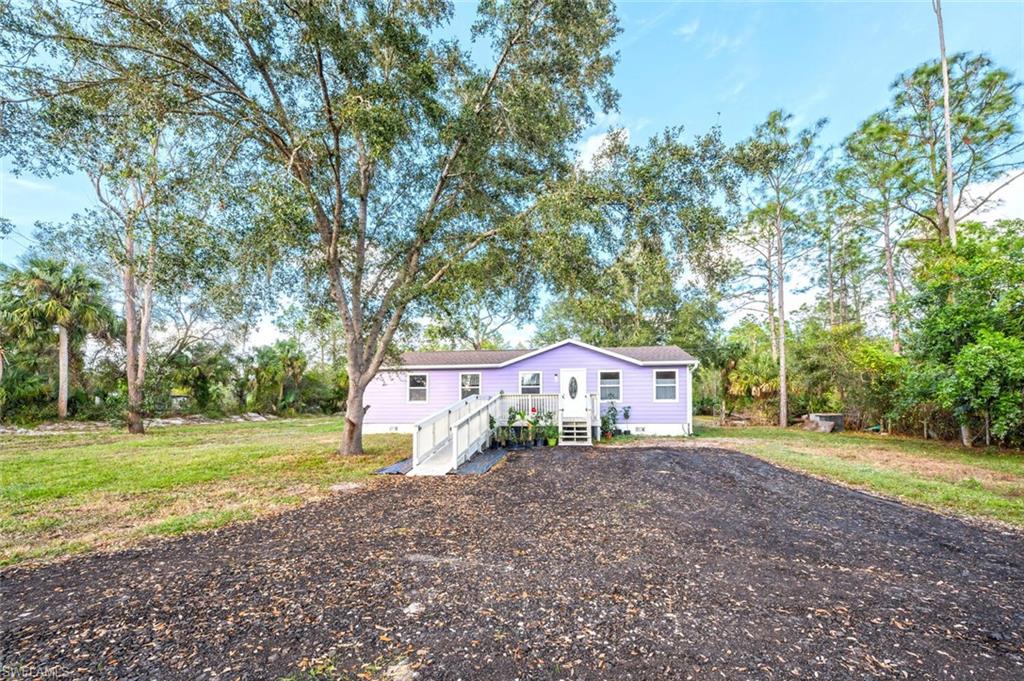 GOLDEN GATE ESTATES - Residential