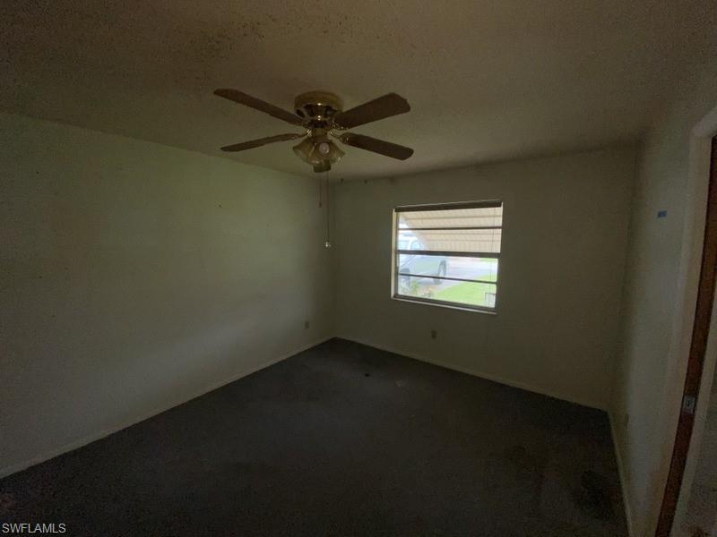 SAN CARLOS PARK - Residential