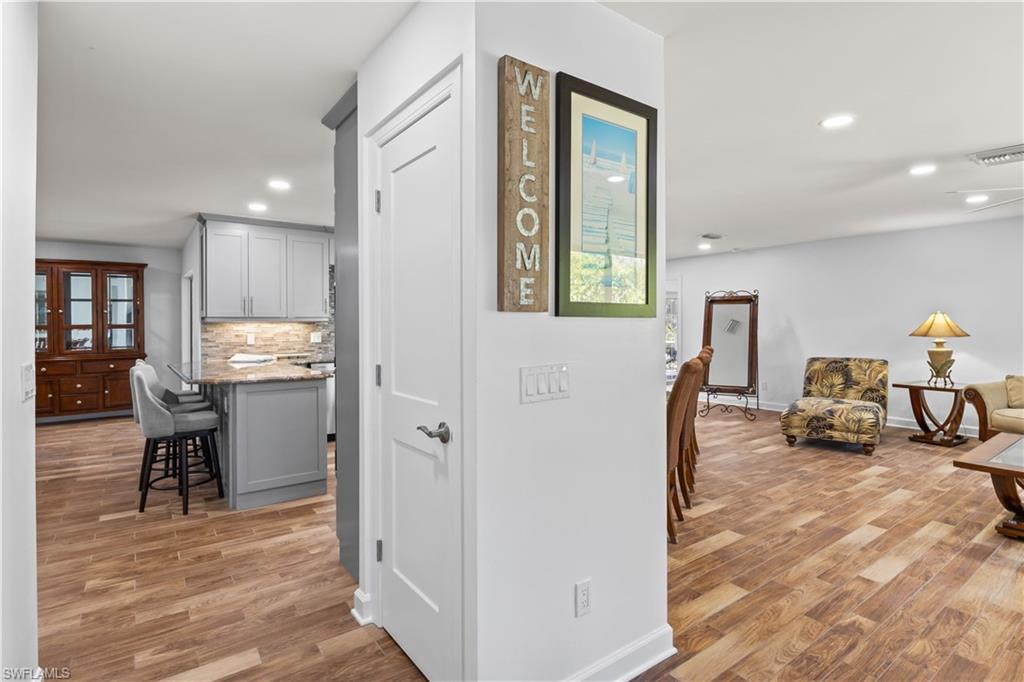 GUMBO LIMBO - Residential