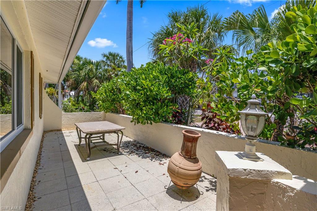 GUMBO LIMBO - Residential