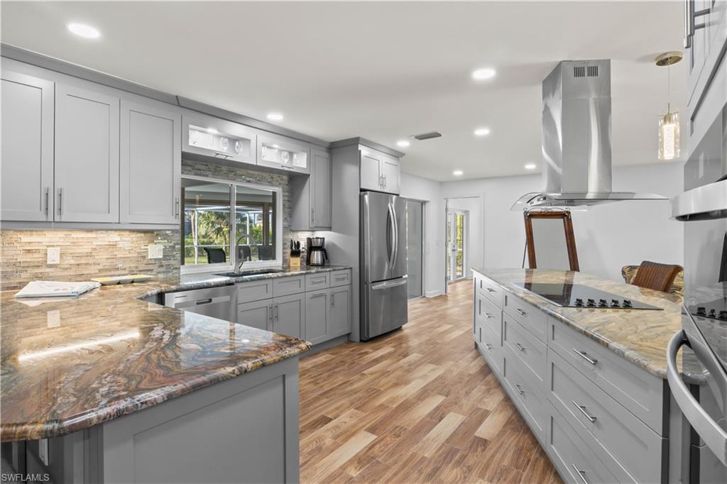 GUMBO LIMBO - Residential