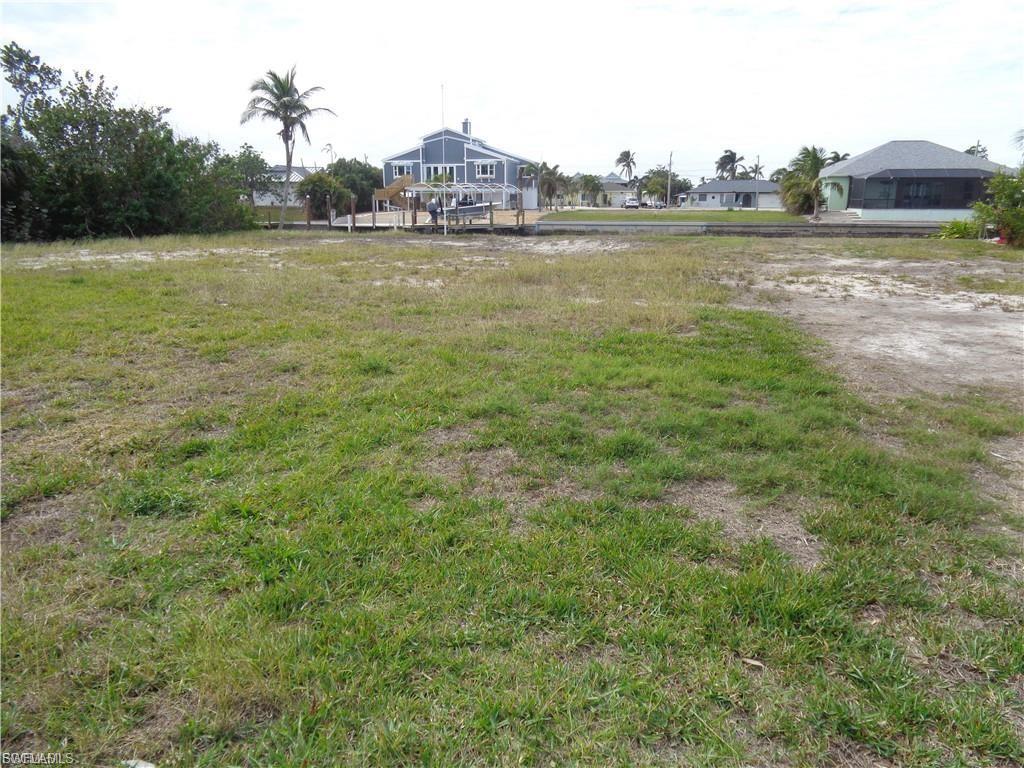 ST JUDE HARBORS - Land