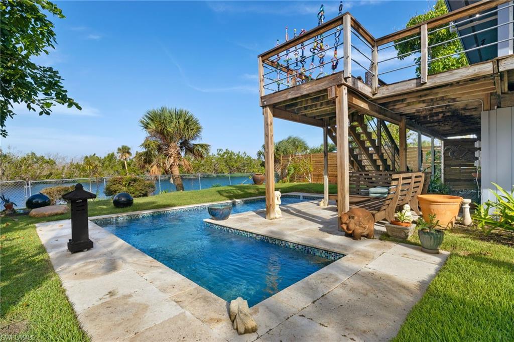 SANIBEL HAMLET - Residential