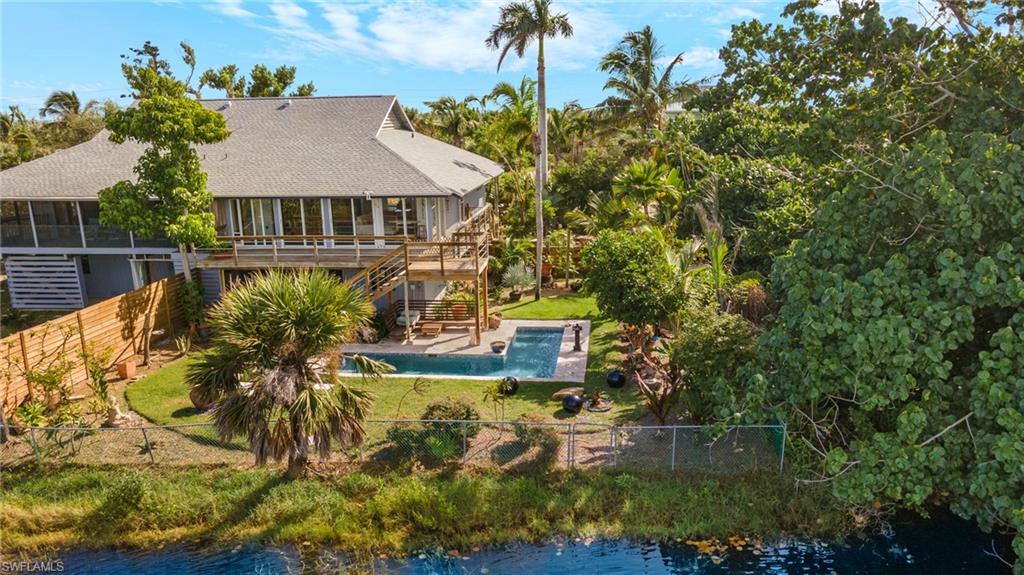 SANIBEL HAMLET - Residential