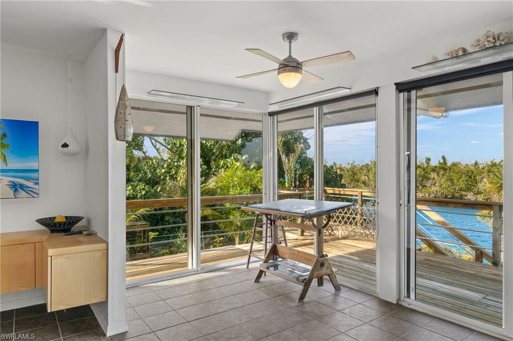 SANIBEL HAMLET - Residential