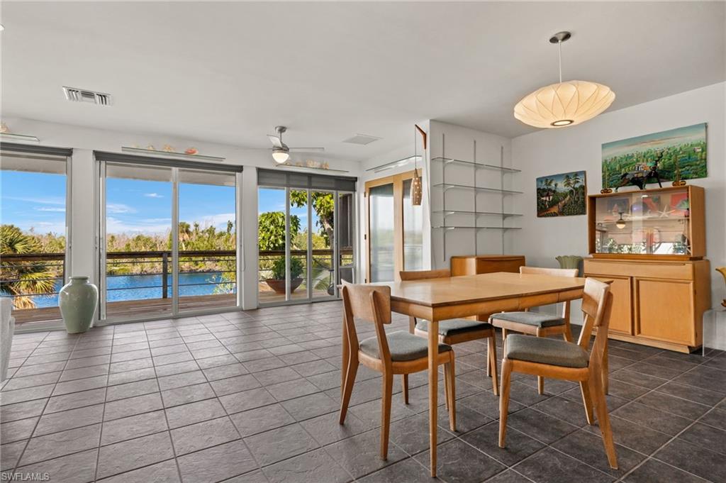 SANIBEL HAMLET - Residential