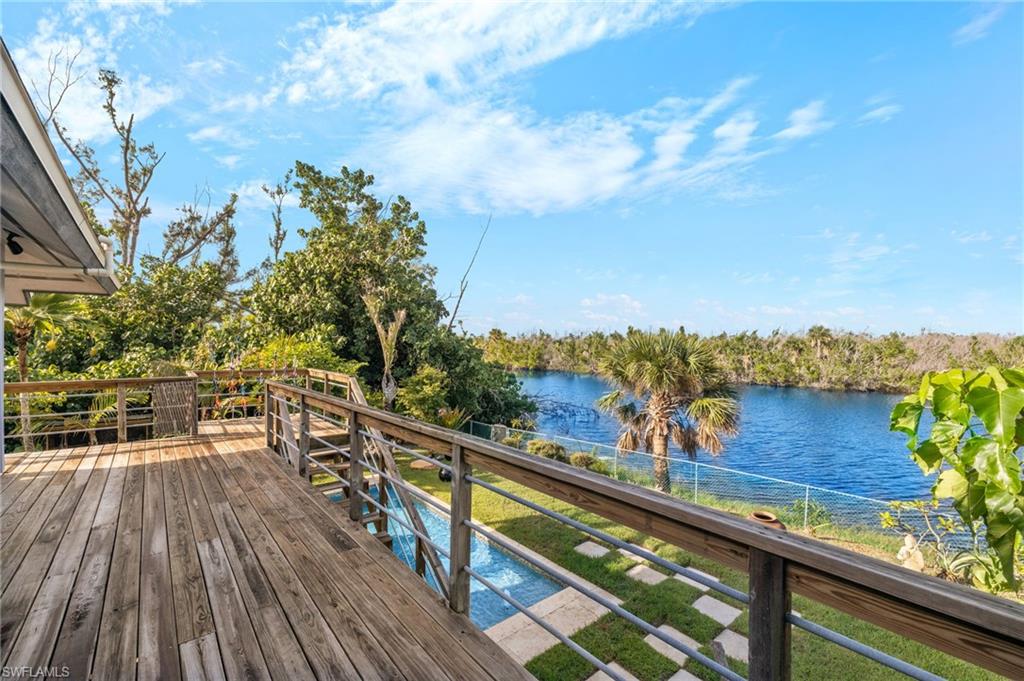 SANIBEL HAMLET - Residential