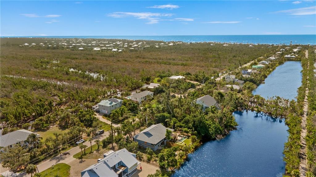SANIBEL HAMLET - Residential