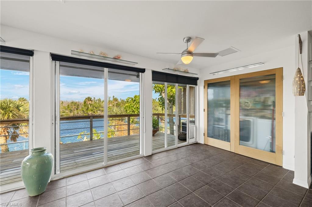 SANIBEL HAMLET - Residential