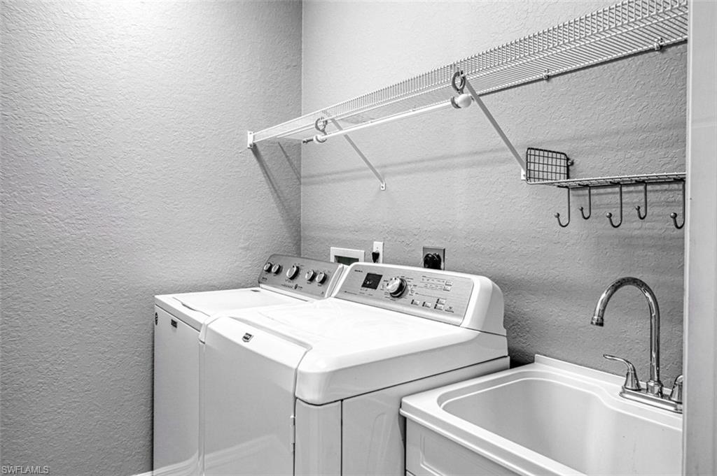 REFLECTION LAKES - Residential