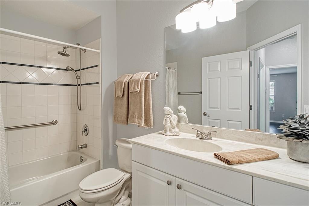 REFLECTION LAKES - Residential