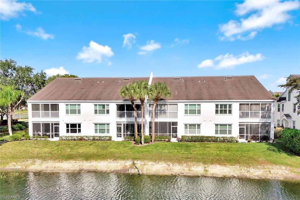 WEDGE WOOD AT THE STRAND - Residential