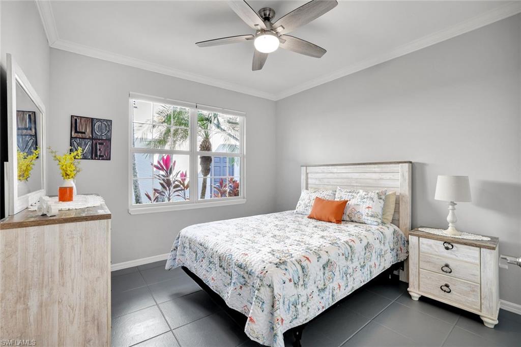 WEDGE WOOD AT THE STRAND - Residential