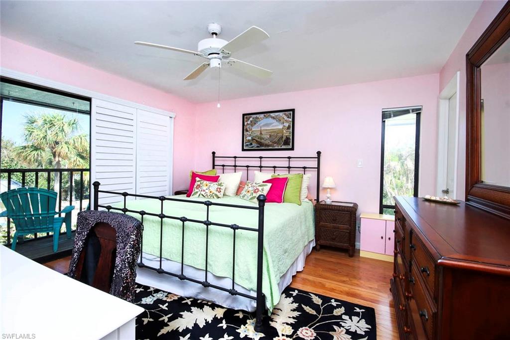 SANIBEL SHORES - Residential