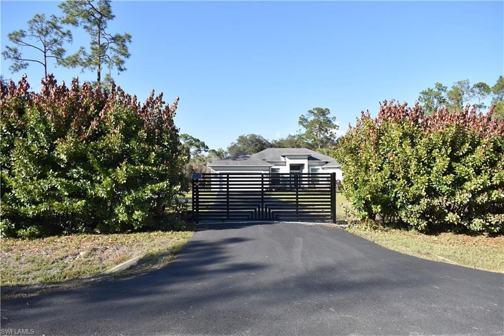 GOLDEN GATE ESTATES - Residential