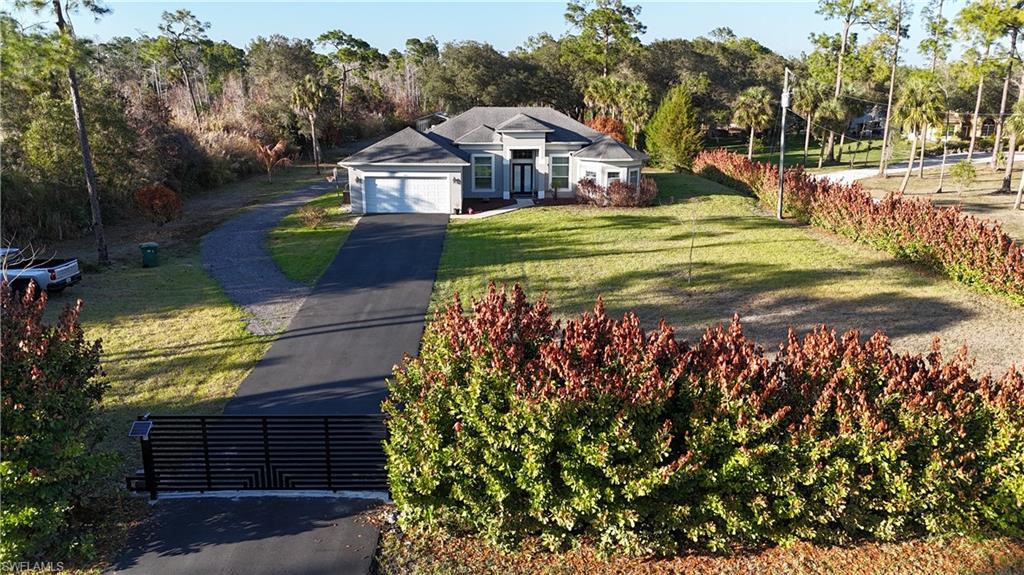 GOLDEN GATE ESTATES - Residential