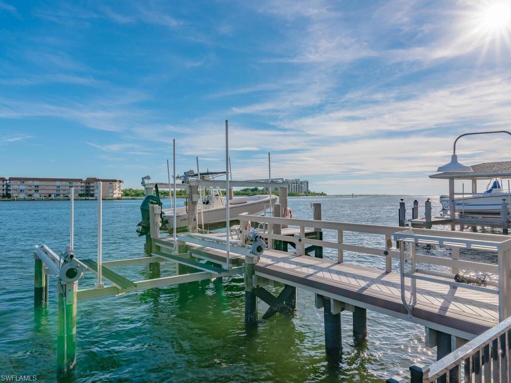 ISLES OF CAPRI - Residential