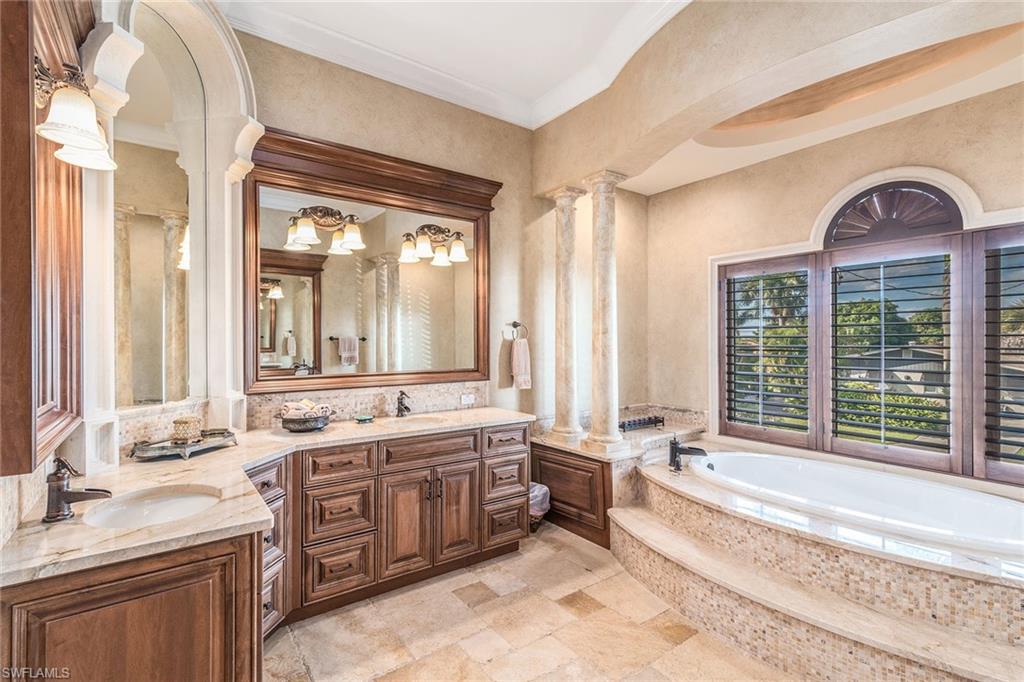 ISLES OF CAPRI - Residential