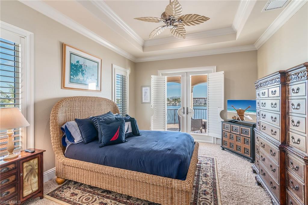 ISLES OF CAPRI - Residential