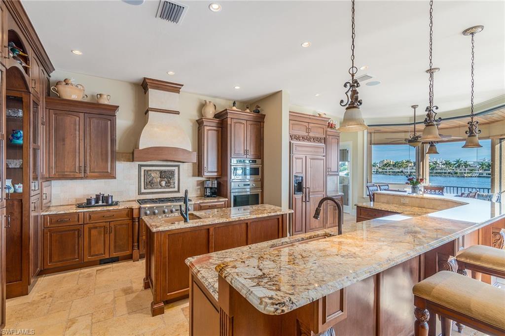 ISLES OF CAPRI - Residential