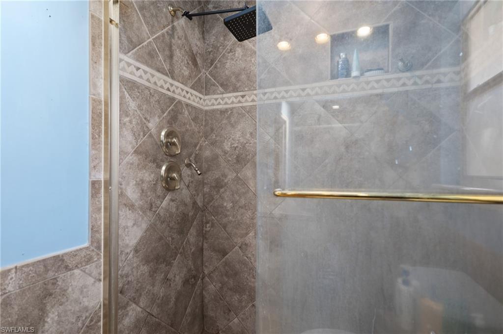 BONITA SPRINGS - Residential