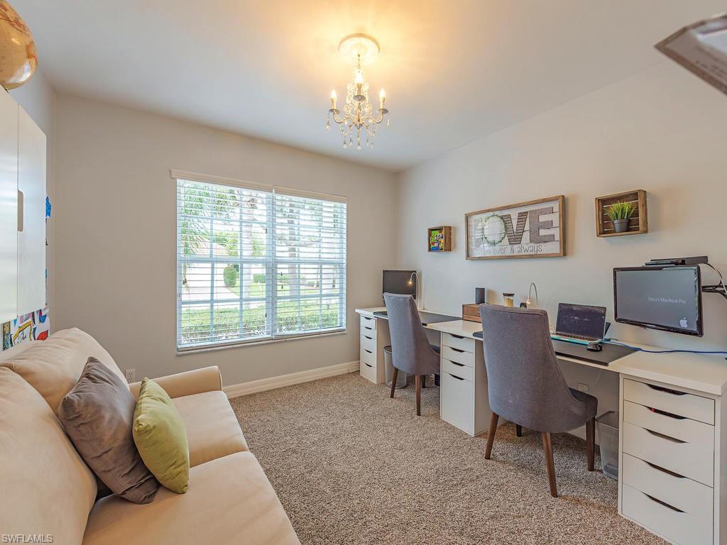 SATURNIA LAKES - Residential