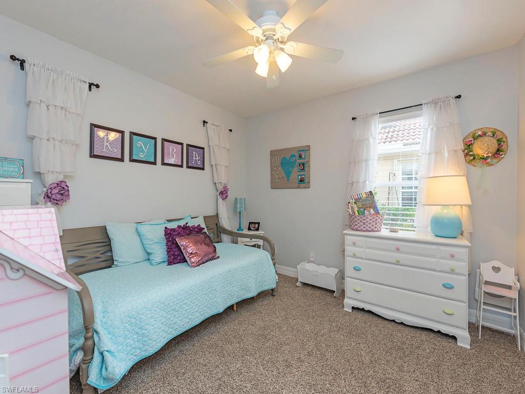 SATURNIA LAKES - Residential