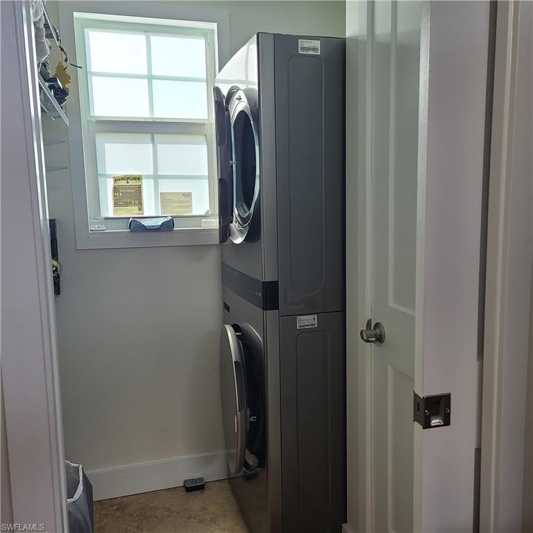 RIVERBEND MOTORCOACH RESORT - Land