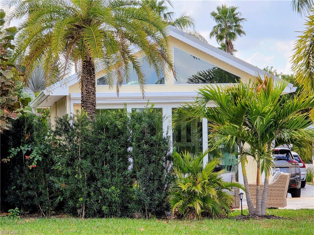 RIVERBEND MOTORCOACH RESORT - Land